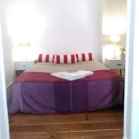 Inglesinhos 1 Apartment *